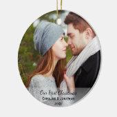 Persoonlijke Pas getrouwd Foto Onze eerste Kerstmi Keramisch Ornament (Links)