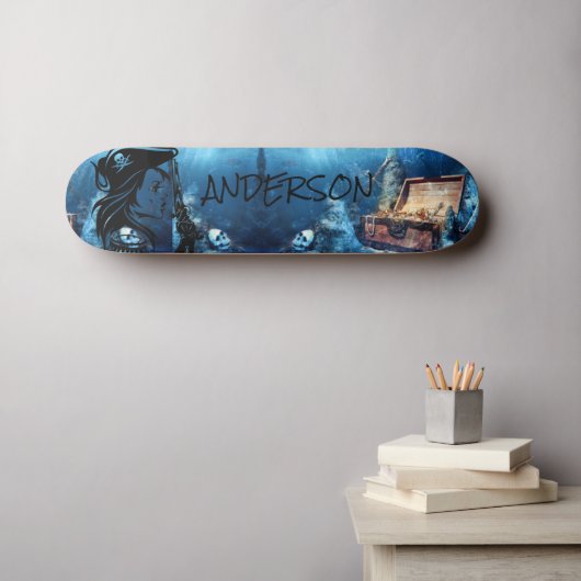 Persoonlijke piraatdame persoonlijk skateboard (Muurkunst (Horizontaal))