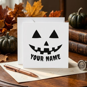 Persoonlijke Pompoen Halloween Naam Zwart & Wit Feestdagenkaart