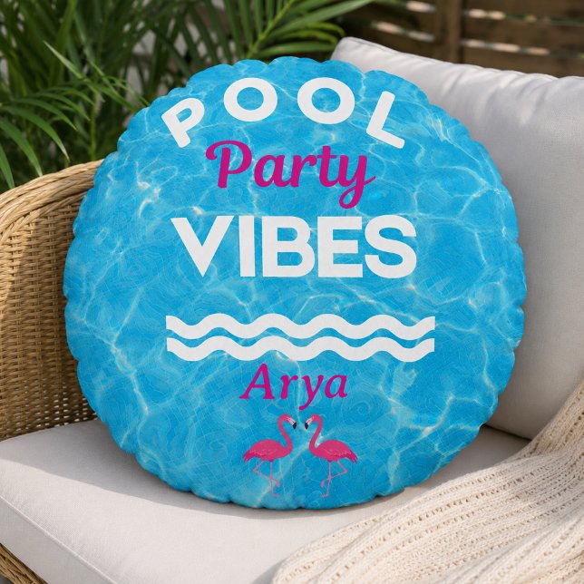Persoonlijke 'Pool Party Vibes' Worpkussen Rond Kussen (Creator heeft geüpload)