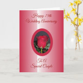 Persoonlijke rode roos 75ste huwelijksverjaardag kaart (Gele Bloem)