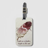Persoonlijke Rode Veer Aangepaste Naam Monogram Bagagelabel (Voorkant (verticaal))