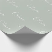 Persoonlijke Sage Green Elegant Name Cadeaupapier (Hoek)