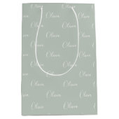 Persoonlijke Sage Green Elegant Name Medium Cadeauzakje (Voorkant)
