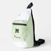 Persoonlijke saliegroene monogram sling bag (Rechterhoek)
