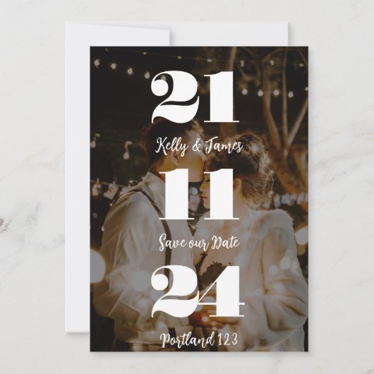 Persoonlijke Save the Date uitnodiging met koppel (Voorkant)