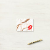 Persoonlijke schoonheidslips op marmer post-it® notes (Op bureau)