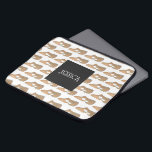 Persoonlijke Tan Lyrical Shoe Dance Teacher Gift Laptop Sleeve<br><div class="desc">Voorziet een originele illustratie van een tantaarns lyrische dansschoen. Ideaal voor je favoriete danser,  leraar,  choreograaf of studioeigenaar. Zie je niet wat je zoekt? Hulp nodig bij aanpassingen? Klik op "rebeccaheartsny" (rechterbovenhoek) en "neem contact op met deze ontwerper" om iets te hebben dat alleen voor u is gemaakt!</div>