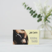 Persoonlijke trainer oefent fitness uit visitekaartje (Staand voorkant)