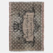 Persoonlijke trouwingskoningskroon op gespikkelde  deken (Voorkant Verticaal)