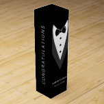 Persoonlijke Tuxedo Wedding Party Wijn<br><div class="desc">Aangepaste Tuxedo Wedding Party-wijndoos - gemakkelijk aan te passen met namen en trouwdatum</div>