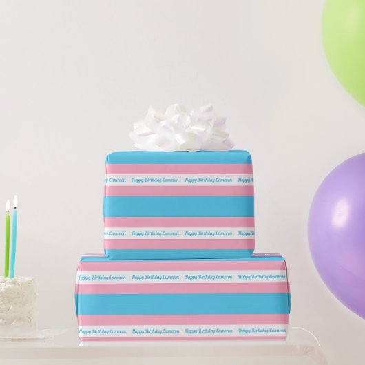 Persoonlijke verjaardag transgender vlag cadeaupapier (Feestgeschenken)
