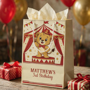 Persoonlijke verjaardag van een leeuwenwelp uit he medium cadeauzakje