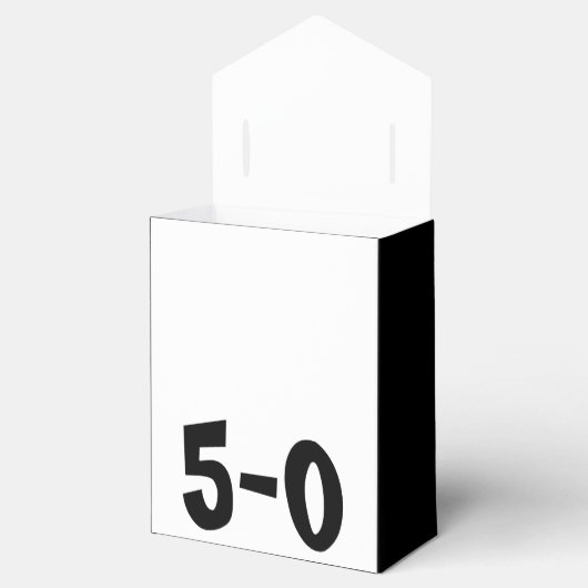 Persoonlijke viering van de 50e verjaardag van de bedankdoosjes (Geopend)