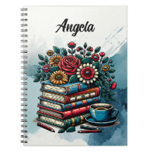 Persoonlijke vintage boeken, koffie en bloemen