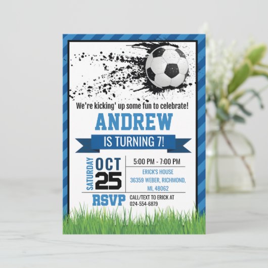Persoonlijke Voetbal Verjaardag uitnodiging (Staand voorkant)