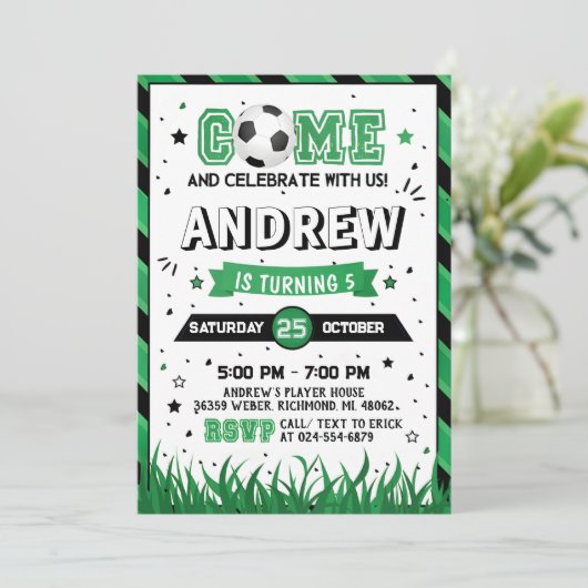 Persoonlijke Voetbal Verjaardag Uitnodiging Feest (Staand voorkant)