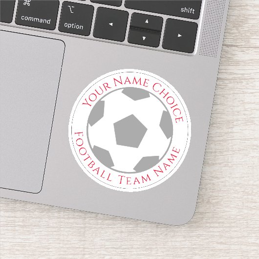 Persoonlijke voetbalfan met sticker van teamnaam (Detail)