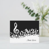 Persoonlijke witte joumloge muzieknotities op zwar briefkaart (Staand voorkant)