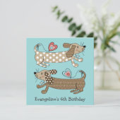 Persoonlijke worst Dog Dachshund Birthday Uitnodig (Staand voorkant)