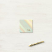Persoonlijke zachte pastelkleuren post-it® notes (Op bureau)