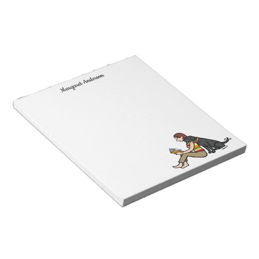 Persoonlijke zwarte labrador en mam lezen notitieblok (Schuin)