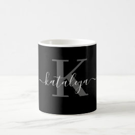 Persoonlijke zwarte monogrammok met naam koffiemok