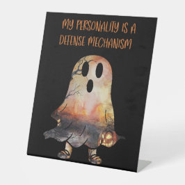 Persoonlijkheidswaarschuwing humoristisch grappig  reclamebord met voetstuk