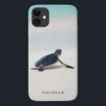 Persoonsnaam van tarwestratie | NATUUR Case-Mate iPhone Case<br><div class="desc">Dit ontwerp is voorzien van een baby schildpad waardoor het naar de oceaan gaat nadat het geboren is. Personaliseer door de tekst in het tekstvakje uit te geven of tekst voor geen naam te schrappen. #schildpad #sealife #oceaan #seaturtle #leatherback #strand #sealife #personalized #iPhonecase</div>