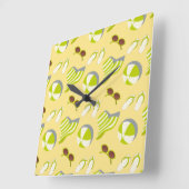 Perspatrooster met zonnebrillen en zonnezonnepanel vierkante klok (Hoek)