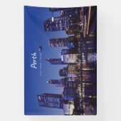 Perth, Australië - Stadsprofiel 's Nachts Spandoek (Verticaal)