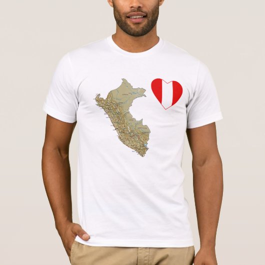 Peru Flag Heart en Map T-Shirt (Voorkant)