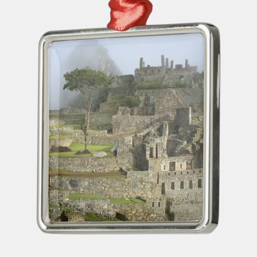 Peru, Machu Picchu. Het oude citadel van Metalen Ornament (Links)