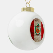 Peru-vlag op oude houten korrels keramische bal ornament (Links)