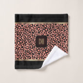 Perzenkoraal & zwart luipspatroon met monogram bad handdoek (Wasdoekje)