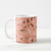 Perzik Beige Bruin Terrazzo Marmer Patroon Koffiemok (Links)