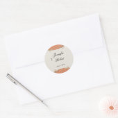Perzik en salie Elegant Scroll Envelope Seal Ronde Sticker (Envelop)