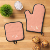 Perzik en wit | Modern monogram Ovenwant & Pannenlap Set (Top down)