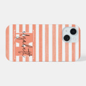 Perzik en Witte Streep Monogram iPhone 15 Case (Achterkant horizontaal)