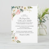 Perzik & Groen Bloemen Bruiloft Uitnodiging (Staand voorkant)