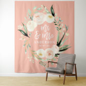 Perzik + groene Mr & Mrs watercolor bloem bruiloft Wandkleed (In situ)