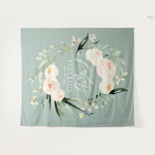 Perzik + groene waterverf bloemige bruidsshowers wandkleed (Voorkant (horizontaal))