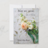 Perzik-kleurig rozenboeket save the date (Voorkant)