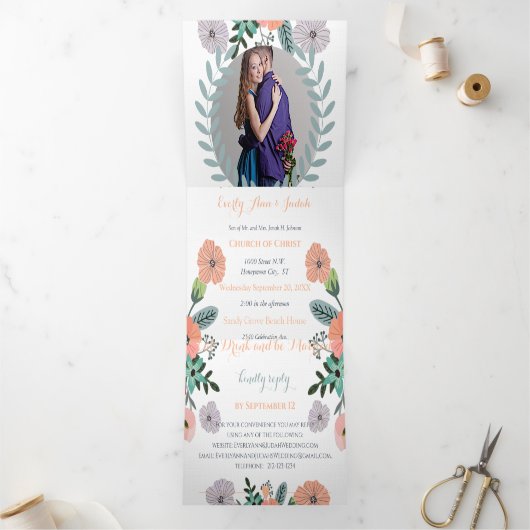 Perzik Lavendel Liefde Mint Groen Bloemen Bruiloft Drieluik Uitnodiging (Binnen)