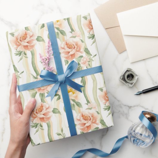 Perzik Mint Rozen Bloemrijke Strepen Verjaardag Cadeaupapier (Geschenken)