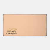 Perzik Monogram Stijlvol Goud Zwart Minimalistisch Bureaumat (Voorkant)
