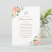 Perzik Roos Gouden Bloemen Quinceanera Invitation Kaart (Staand voorkant)