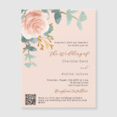 Perzik roos gouden bloemenQR RSVP luxe bruiloft Magnetische Uitnodiging (Voorkant)