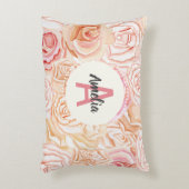 Perzik & Roze Rozen Waterverf Persoonlijk Monogram Accent Kussen (Voorkant(Verticaal))