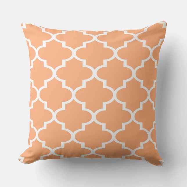 Perzik Witte Quatrefoil Lattice Kussen (Voorkant)